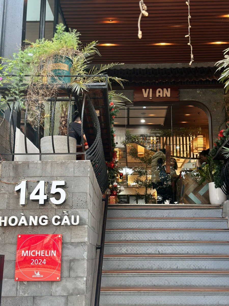 8+ Lý do làm biển vẫy , biển số nhà bằng inox