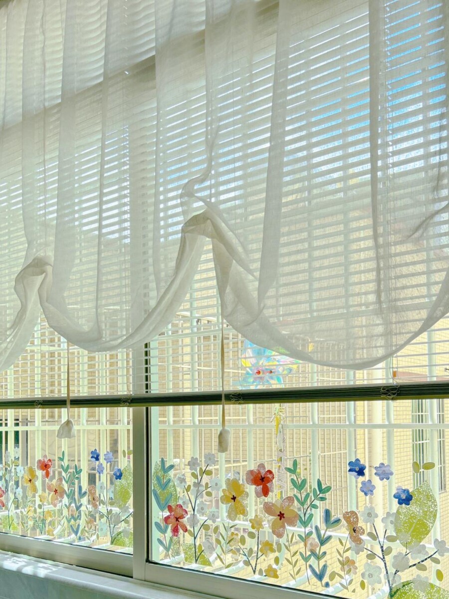 5 Cách Biến Góc Nhà Trở Nên Sinh Động Với Decal Hoa