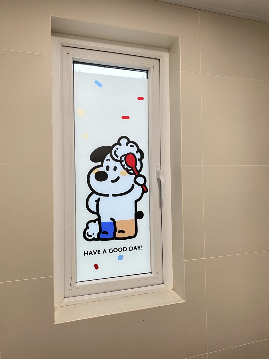 Ý Tưởng Decal Nhà Tắm Dễ Thương Giúp Không Gian Thêm Sống Động 2025