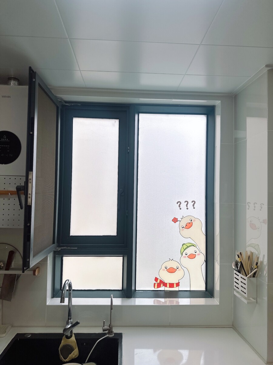 6 Ý Tưởng Decal Dán Kính Ngộ Nghĩnh Trang Trí Không Gian Nhà Độc Đáo