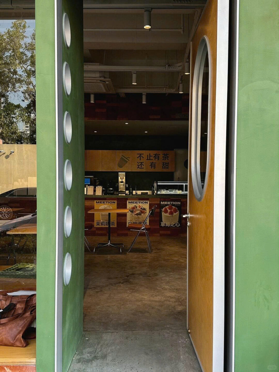Biển Bạt Decor Quán Cafe 2025 - Đẹp, Độc Đáo, Thu Hút Mọi Ánh Nhìn!