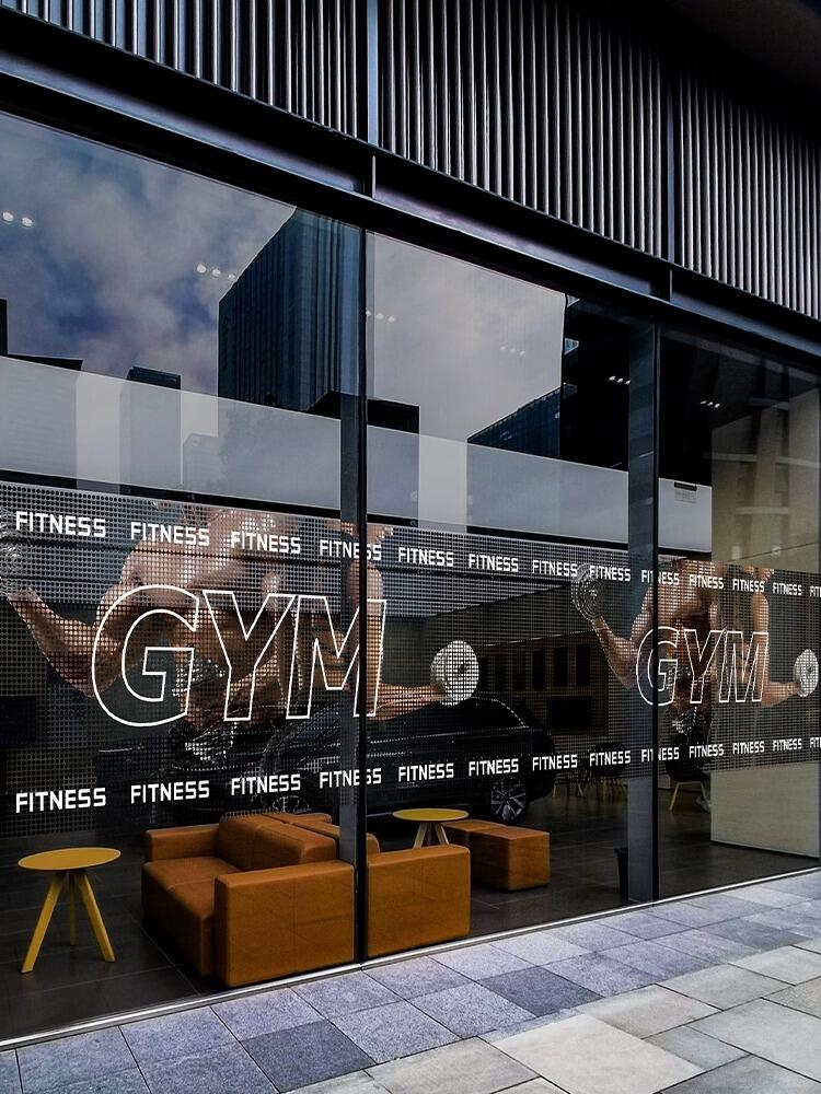 6 Lý Do Phòng Gym Nên Dán Decal Cửa Kính – Giải Pháp Trang Trí & Che Mờ Hiện Đại
