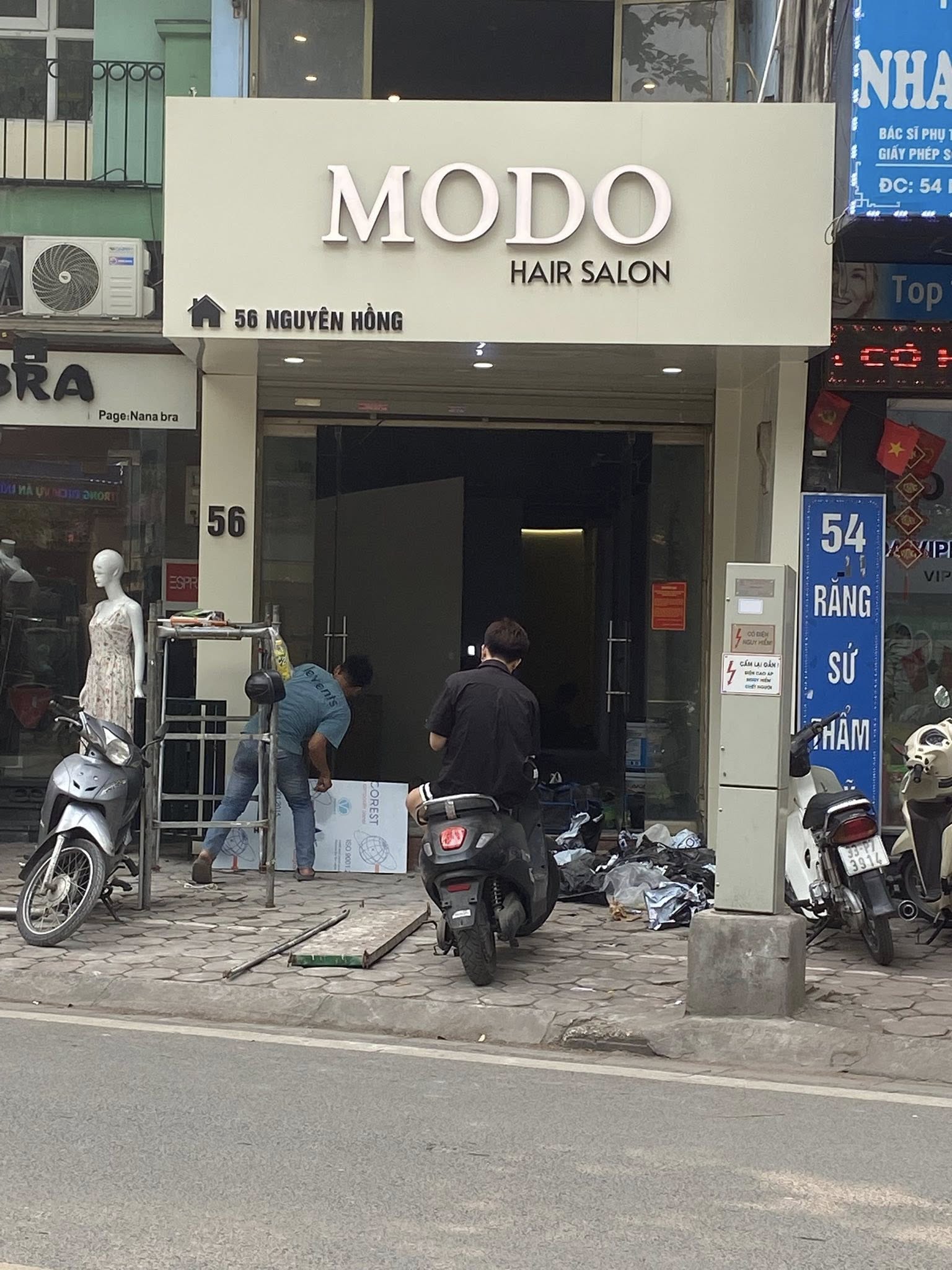 lam-bien-quang-cao-tai-ha-noi-